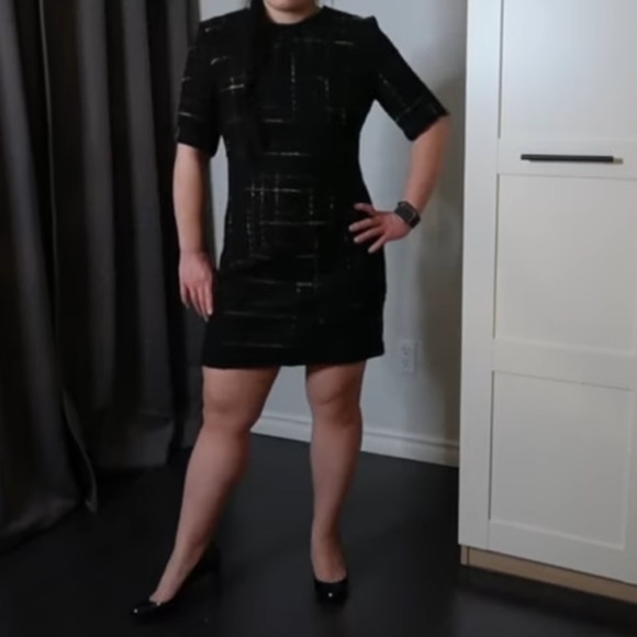 NEW Zara textured short dress in size medium - Picture 3 of 4